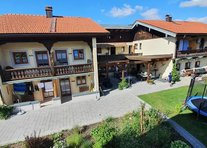 Gaestehaus Inzeller Hof